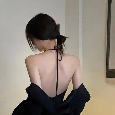 血色日中